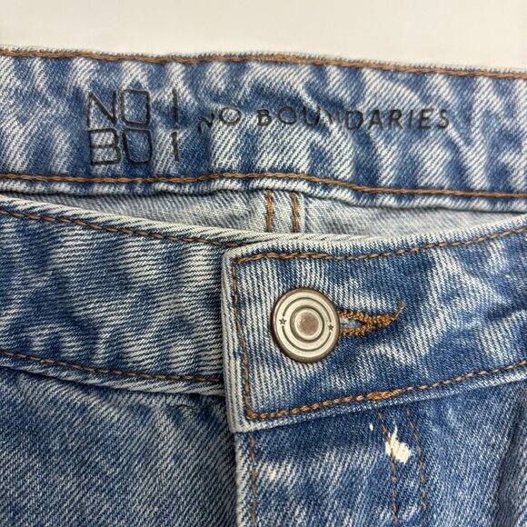 No Boundaries Button fly Distressed Boyfriend Women's size 15 Blue Denim Jeans - Picture 2 of 4